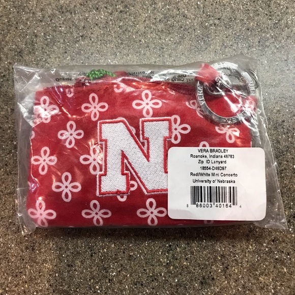 🆕 Vera Bradley NCAA University of Nebraska, Cornhuskers Zip ID ❤️🤍❤️🤍 - Picture 3 of 4